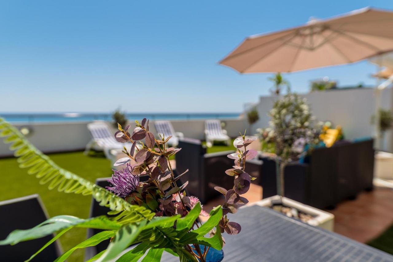 Makenzy Seaview Penthouse Leilighet Lárnaka Eksteriør bilde